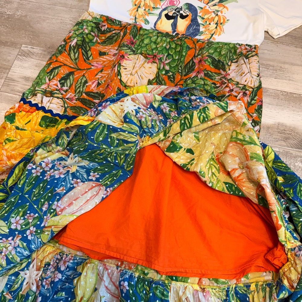 FARM RIO Colorful Midi T Shirt Dress - Picture 5 of 10